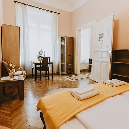Budapest Folk Apartment 60Sm Spacious And Bright Εξωτερικό φωτογραφία